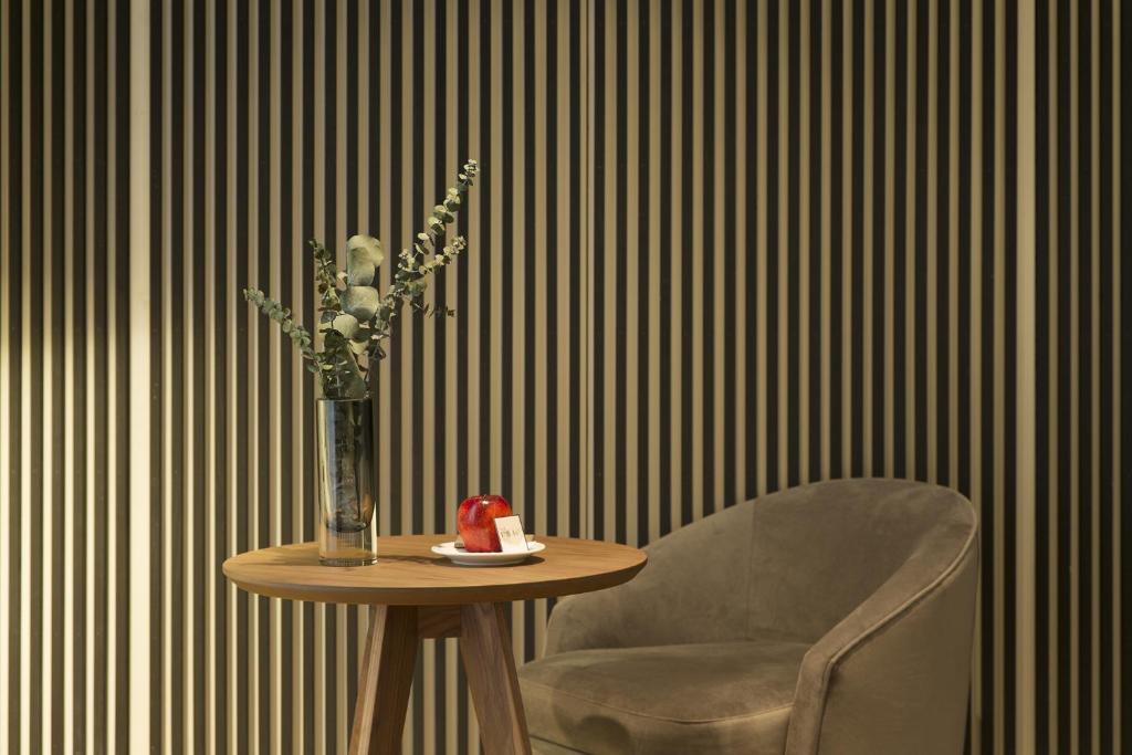 ICON Embassy - Resim 35