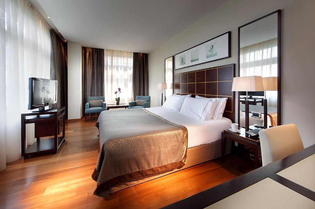 Eurostars Grand Marina Hotel GL - Resim 6