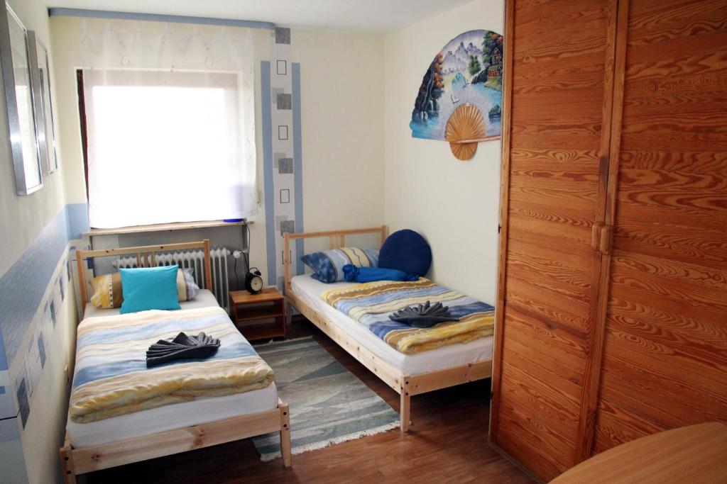 Postel nebo postele na pokoji v ubytování Monteurzimmer Beate Ackermann