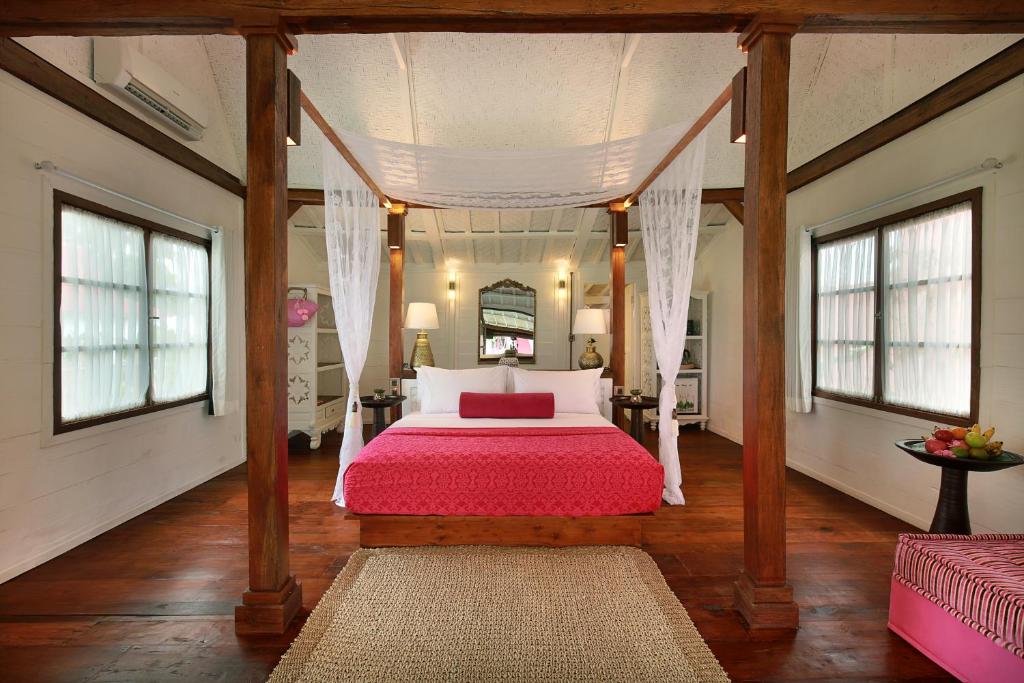 PinkCoco Gili Air - Constant Surprises & for Cool Adults Only - 17