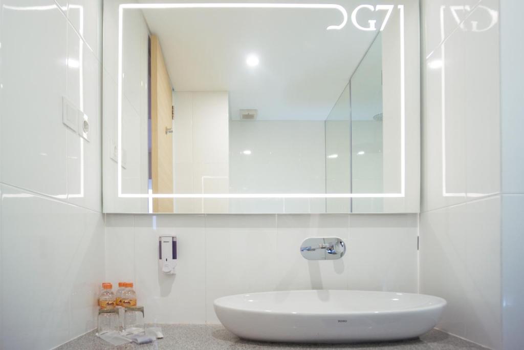 Koupelna v ubytování Grand G7 Hotel Kemayoran