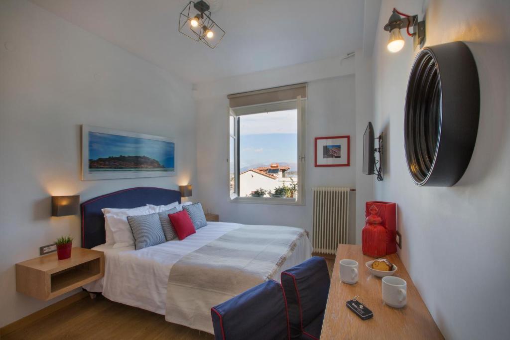 Leto Nuevo Hotel - 8