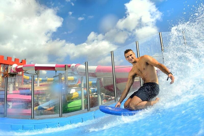 Aquapark v prázdninového areálu nebo okolí