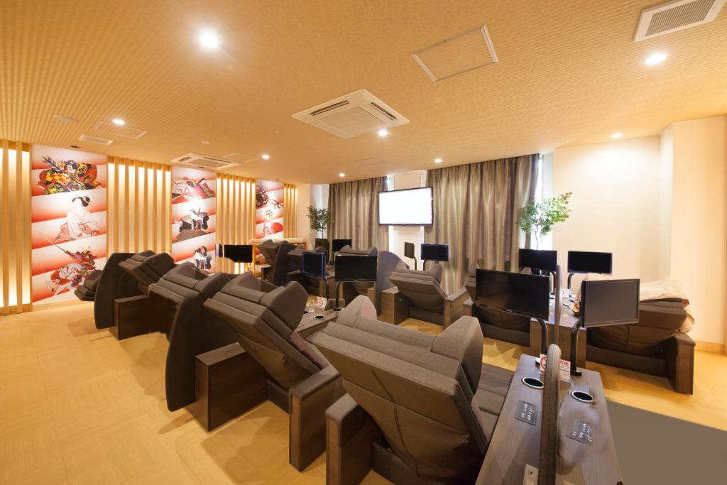 東京にある上野ステーションホステル オリエンタル1（男性用）の会議室(椅子、テーブル付)