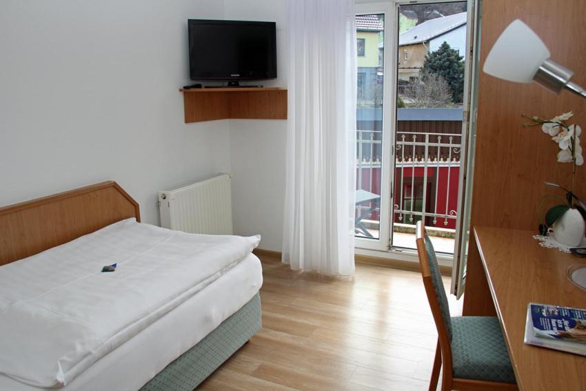 Hotel & Restaurant Zur Linde - Habitación Individual Con Balcón