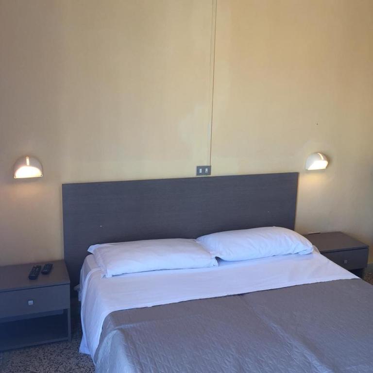 Hotel Britta - Resim 40