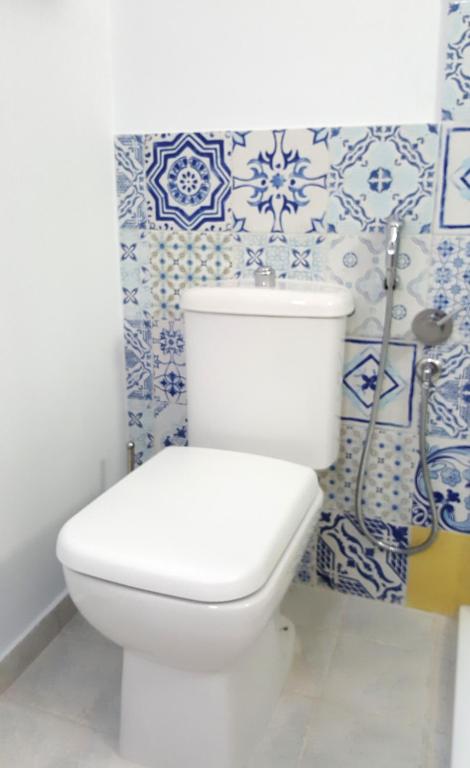 Łazienka w obiekcie SyracuseApartments IL PASUBIO di SIRACUSA Stupendo appartamento vicino ad ORTIGIA a 200m dal MARE