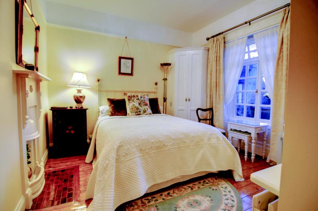 Postel nebo postele na pokoji v ubytování St Judes B&B