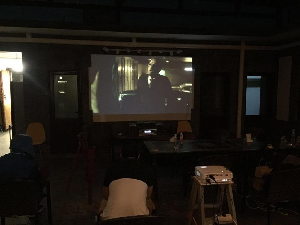 TV a/nebo společenská místnost v ubytování Chez Ina & Jasee