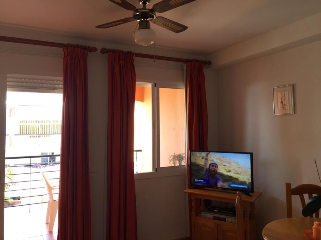 Kép Apartamento con piscina en Torremolinos szállásáról Torremolinosban a galériában