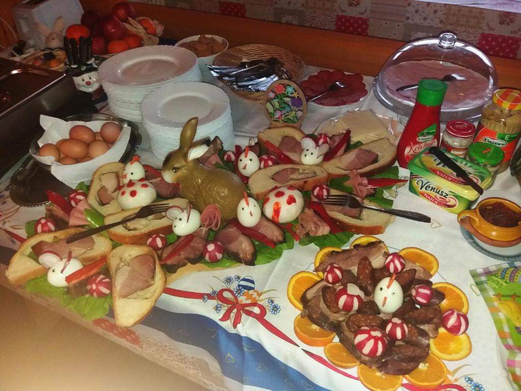 Jídlo v penzionu nebo okolí