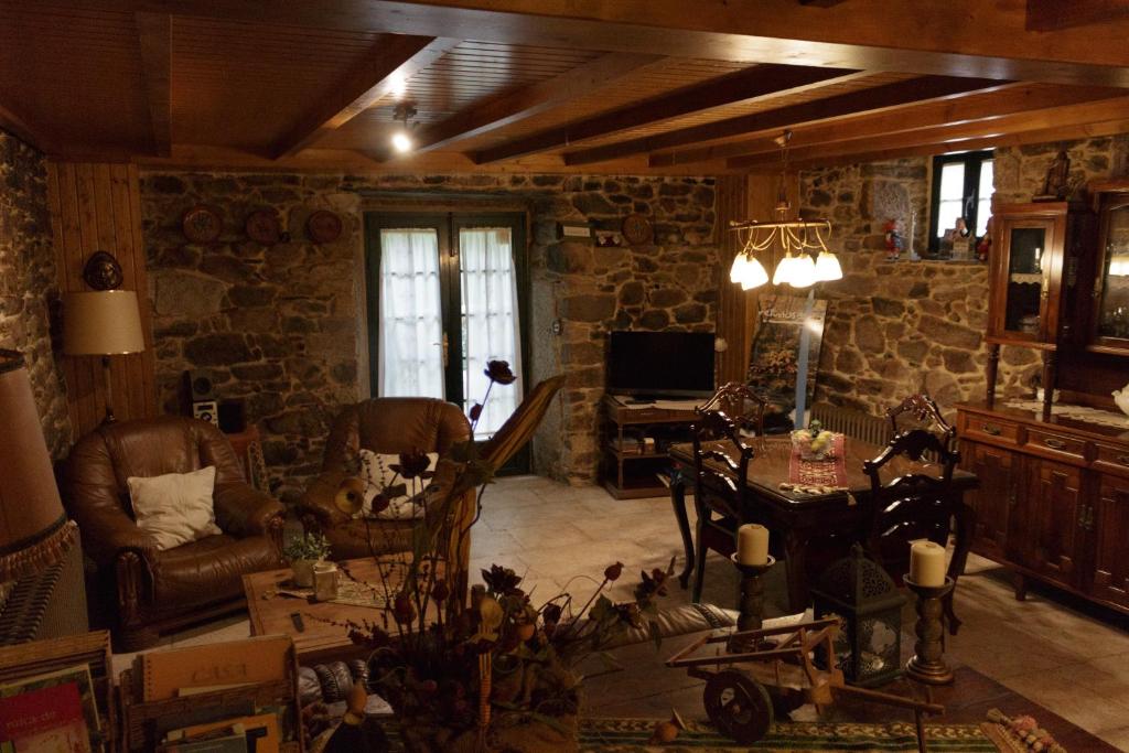 A seating area at Casa de Barreiro