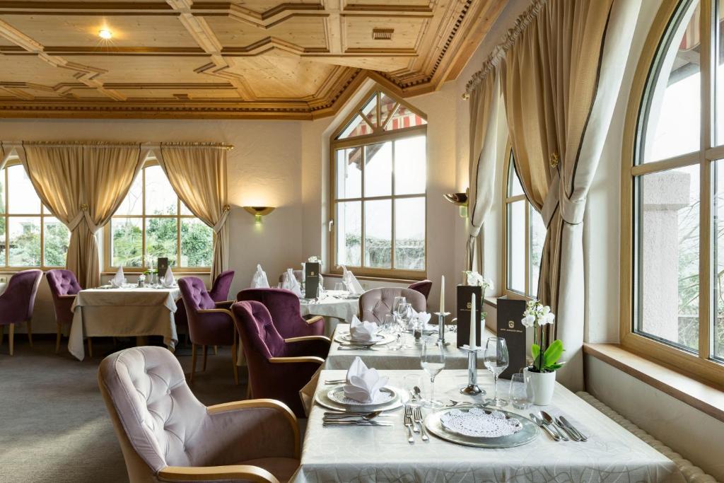 Posezení v ubytování Hotel Burggräflerhof