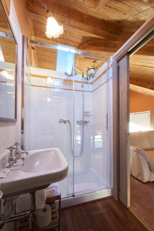 Koupelna v ubytování Bellavista Boutique Hotel