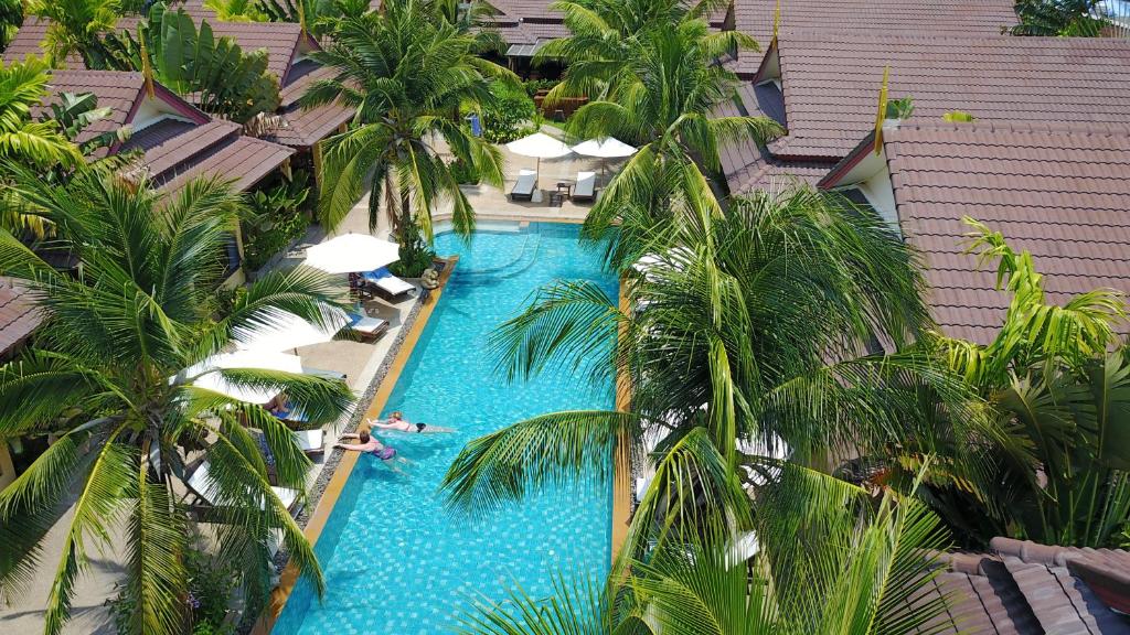 Bazén v ubytování Le Piman Resort nebo v jeho okolí