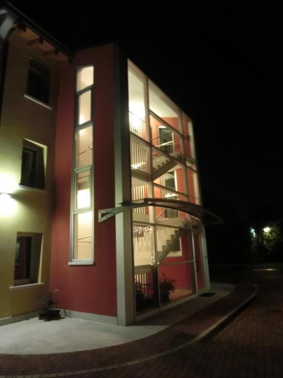 Budova, v ktorej sa hotel nachádza