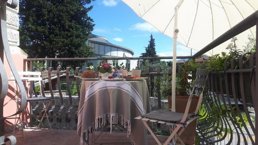 Balkón nebo terasa v ubytování B&B Zenzero e Limone