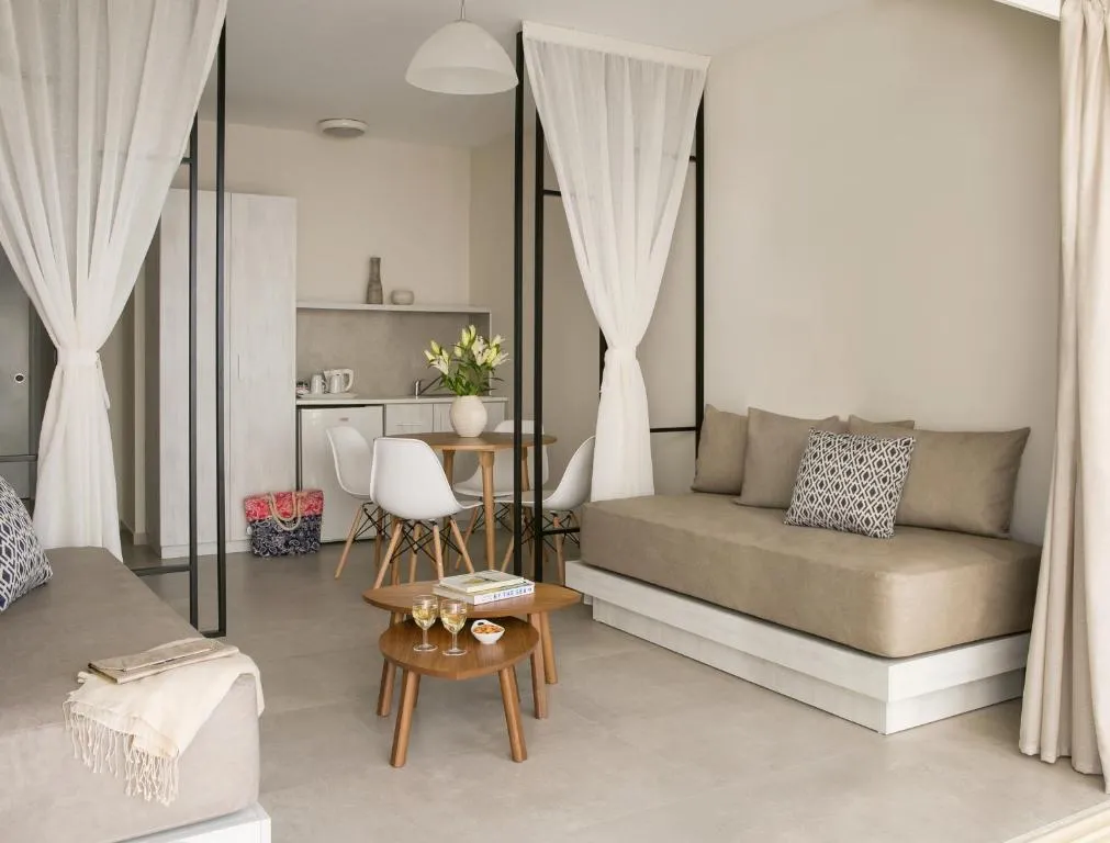 Family Room Inland View