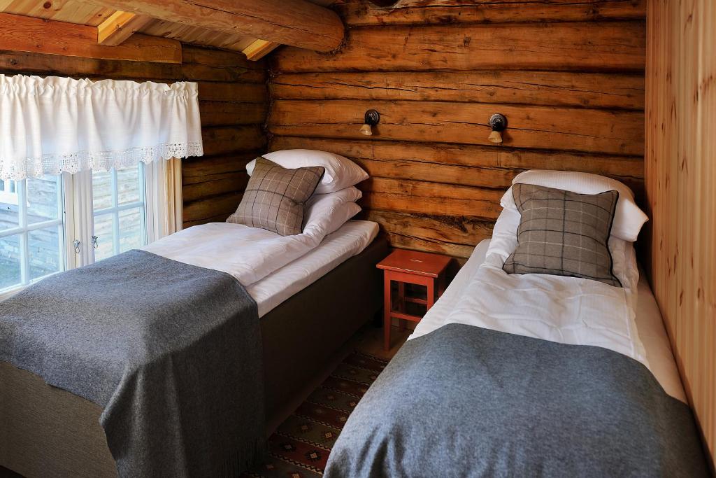 Postel nebo postele na pokoji v ubytování Bjerkeløkkja Bed and Breakfast