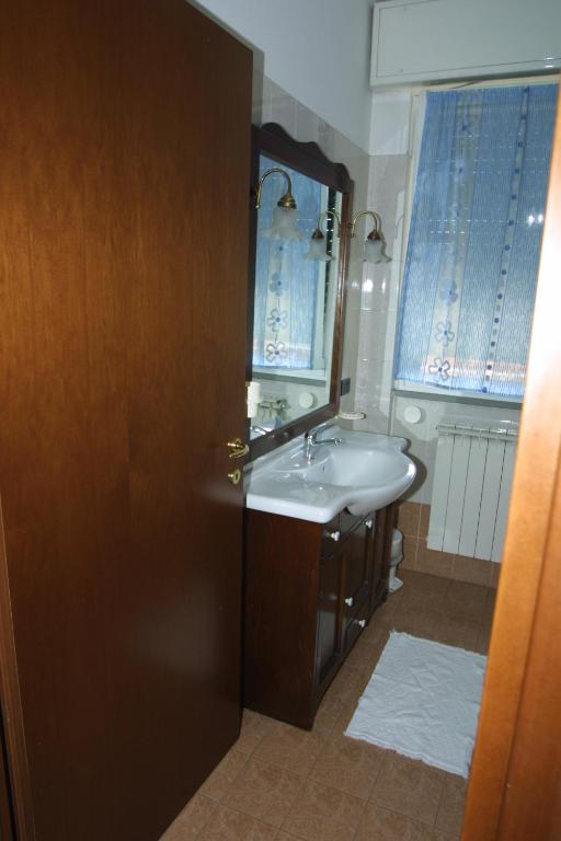 Koupelna v ubytování Borromeo Residenze Service s.a.s