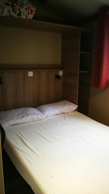 Postel nebo postele na pokoji v ubytování Parco Vacanze Makallè