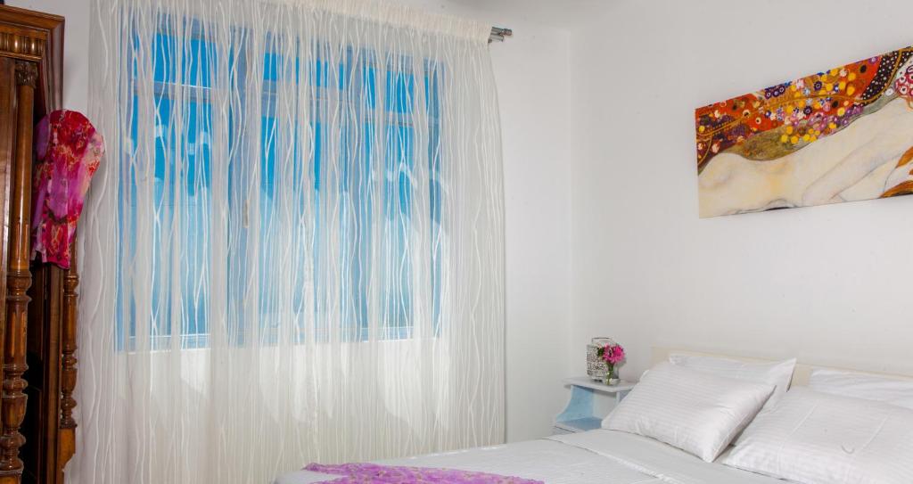 Luna Rossa Santorini - 5