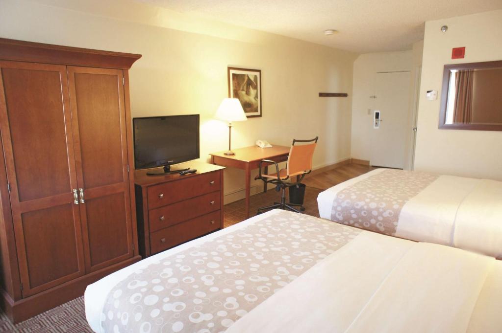 La Quinta by Wyndham Stamford / New York City - Double Room With Two Double Beds - Disability Access
