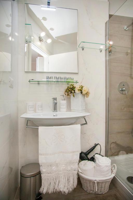 Koupelna v ubytování Cristel Apartment - 15 min da Milano
