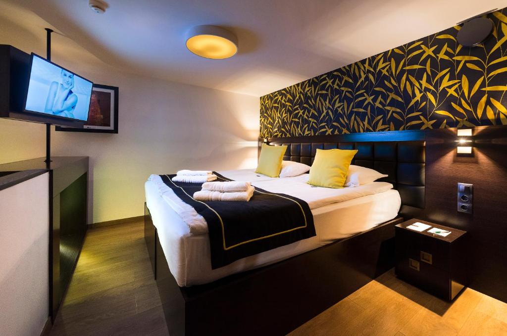 Opera Garden Hotel & Apartments - Resim 26