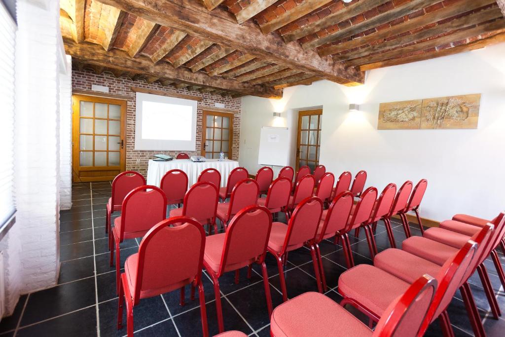 Posezení v ubytování Aparthotel Le Manoir du Capitaine