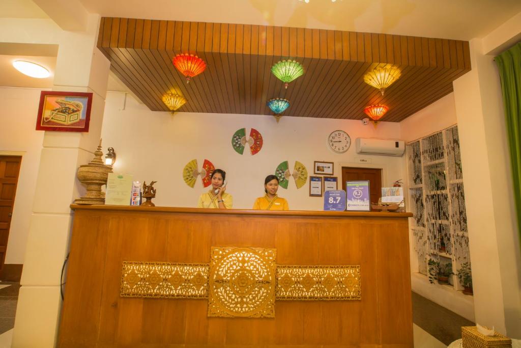 Certifikát, hodnocení, plakát nebo jiný dokument vystavený v ubytování Inle Apex Hotel