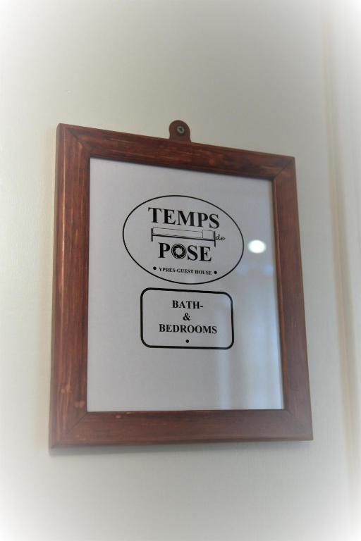 Certifikát, hodnocení, plakát nebo jiný dokument vystavený v ubytování Temps de Pose