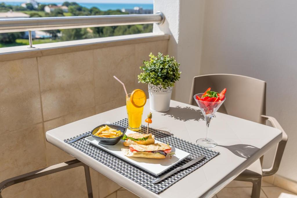 The Navigator - Solaqua - Resim 14