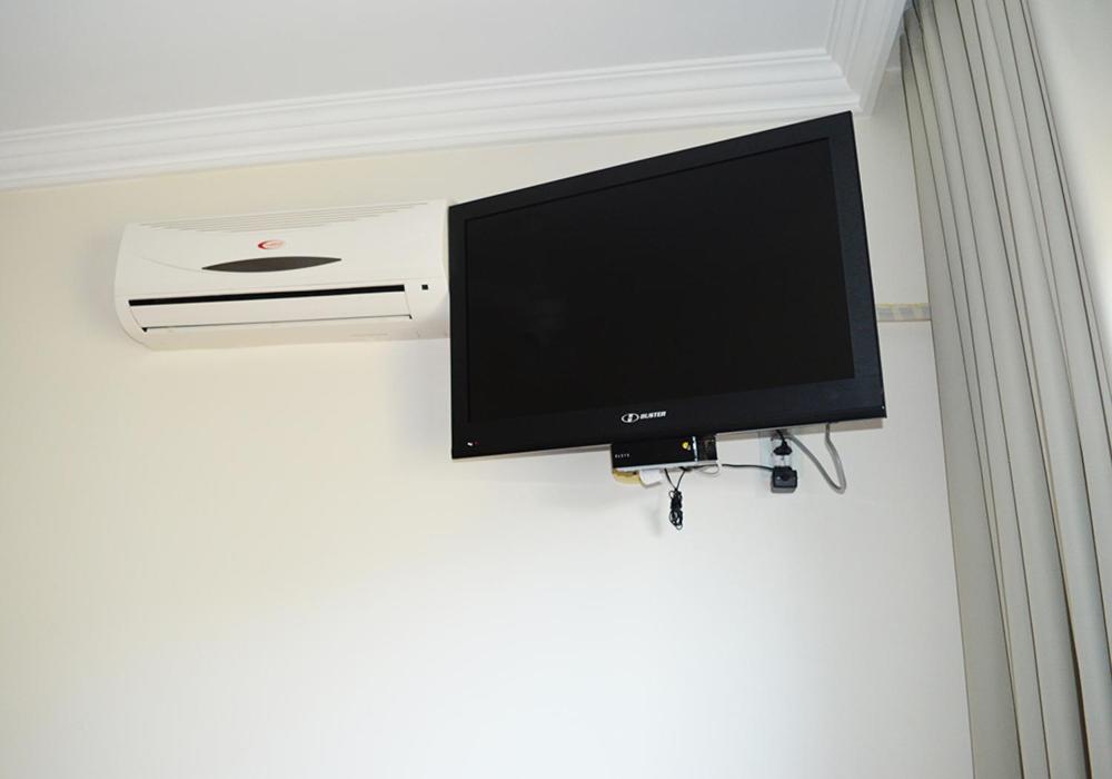  Hotel Fiorini Ltda