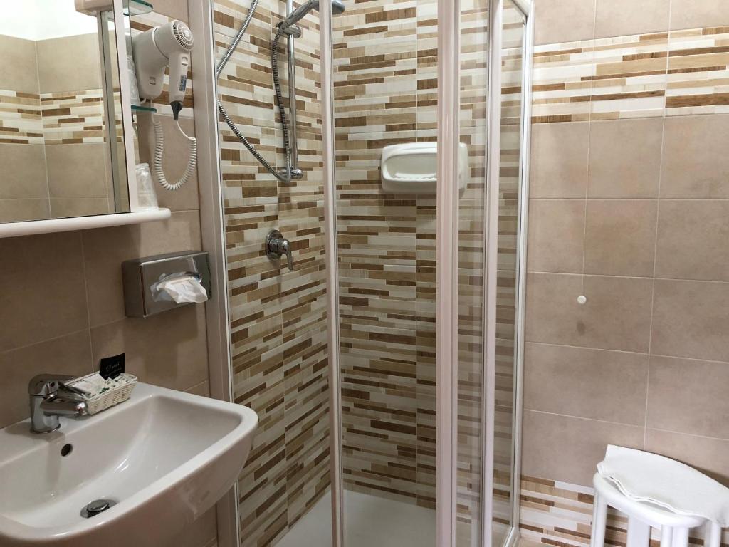 Hotel Palazzina - Single Room With Lake View