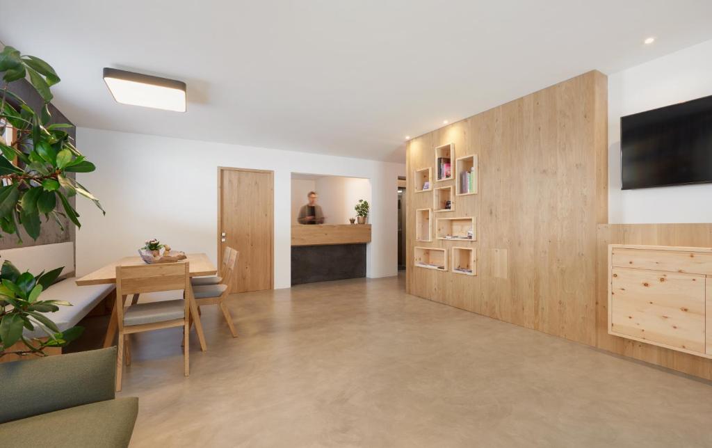 Telewizja i/lub zestaw kina domowego w obiekcie Living Nature Appartements