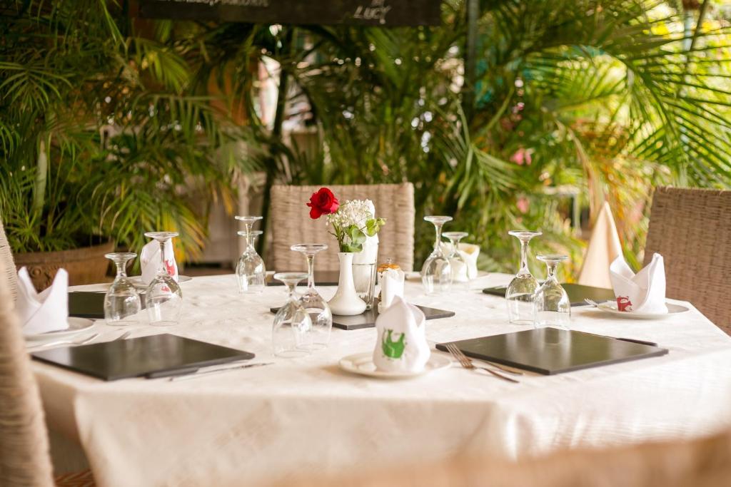 Restaurace v ubytování Hotel Rudi