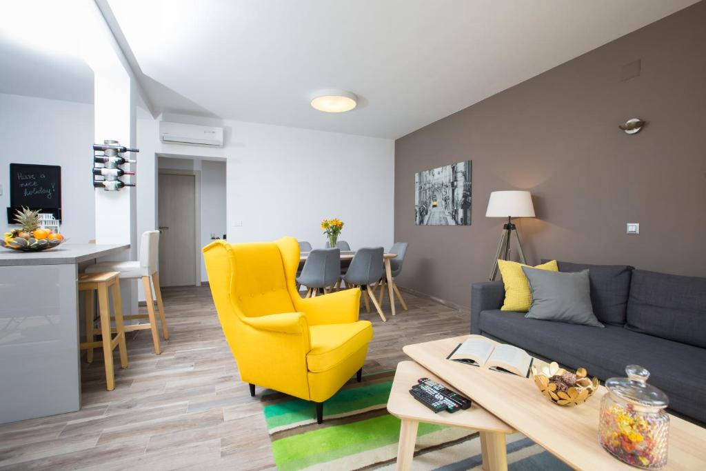 Posedenie v ubytovaní Villa Pergola-Apartment Toni