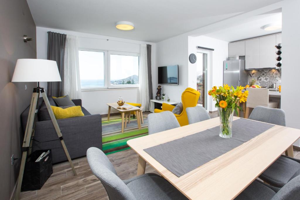 Posedenie v ubytovaní Villa Pergola-Apartment Toni