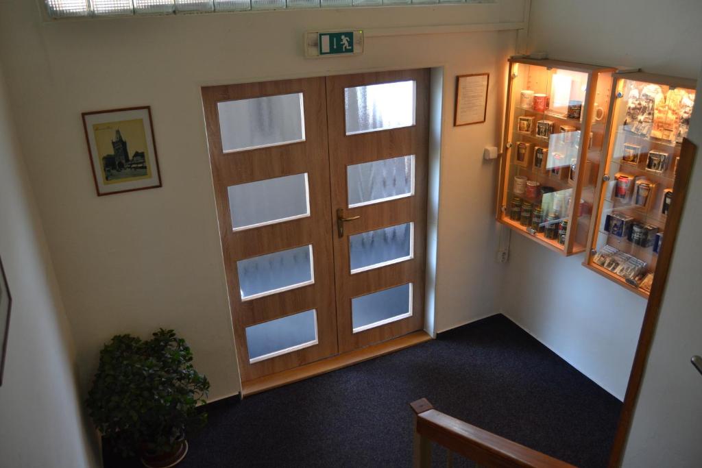 Hotel Bohemians - Resim 23