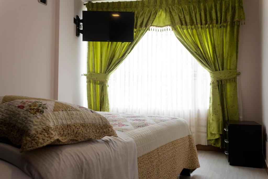 Katil atau katil-katil dalam bilik di Hotel LB - Los Balsos
