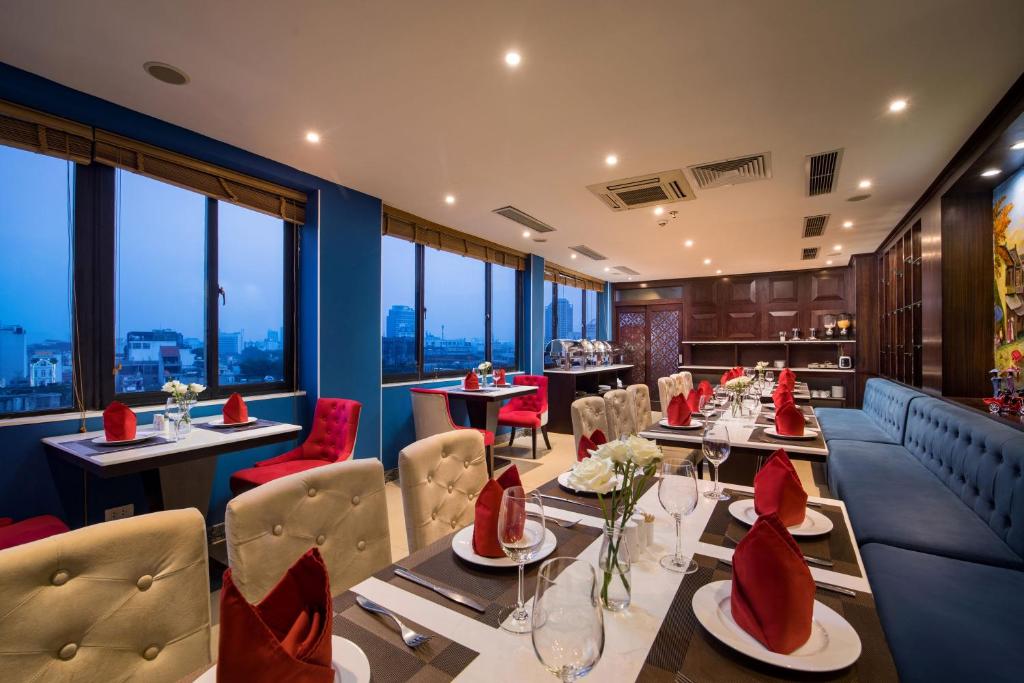 Posezení v ubytování Hanoi Brilliant Hotel & Spa