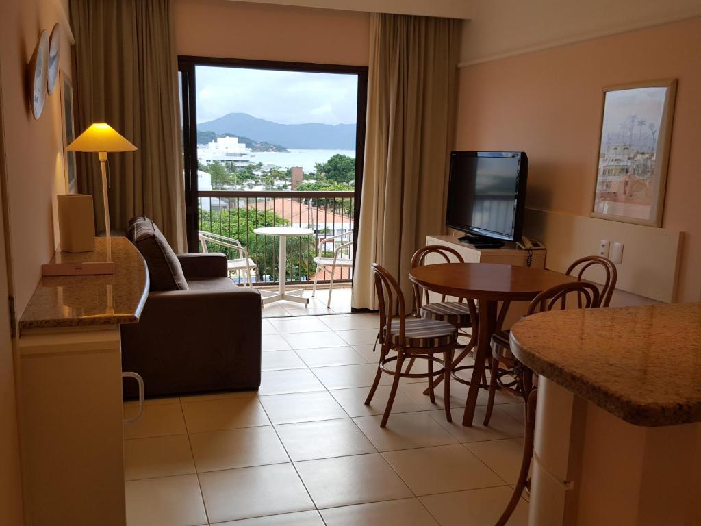  Suítes e Studios no Hotel Jurerê Beach Village
