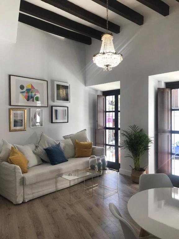A seating area at Apartamento San Fernando 27