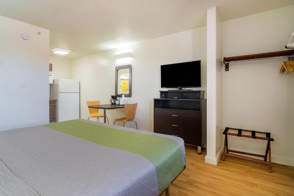 Studio 6-Plano, TX - Dallas - Plano Medical Center - Chambre Double - Accès Personnes Handicapées