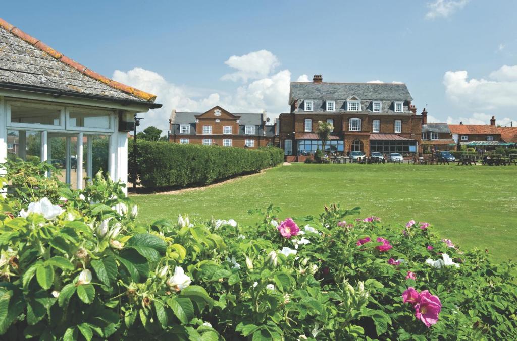 Gallery image of Old Hunstanton Le Strange Arms Hotel in Hunstanton