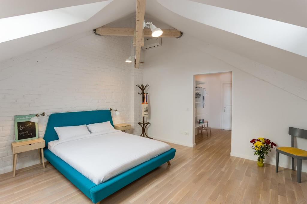 Little Bucharest mansion next to Parliament Palace - Resim 6