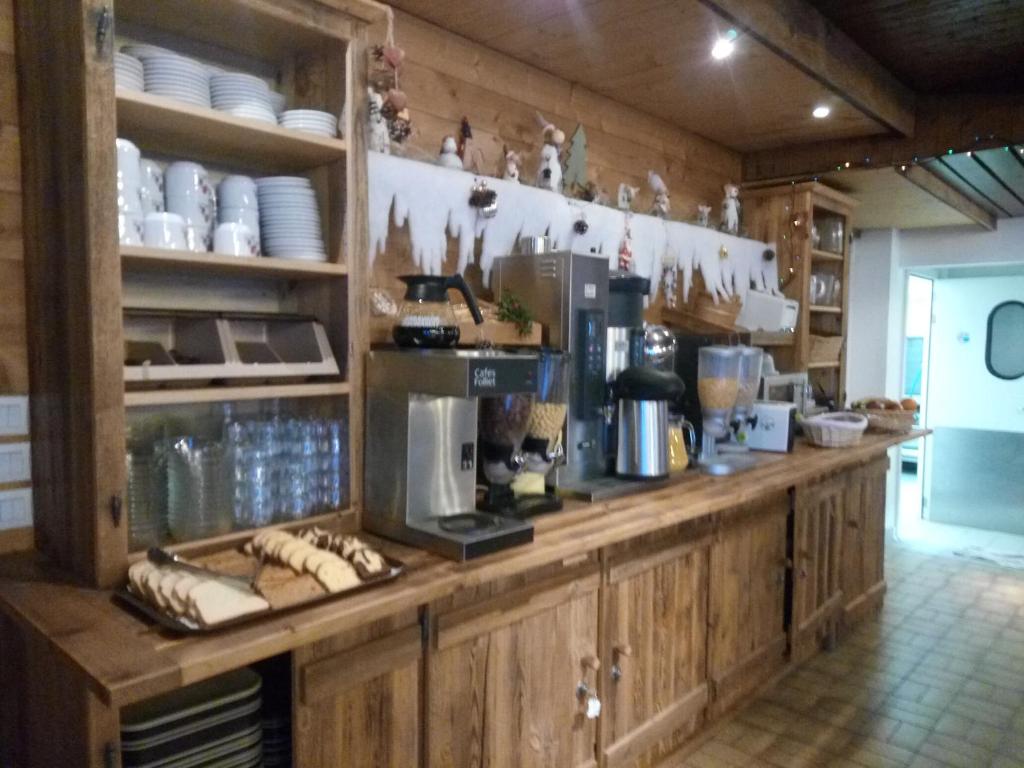 Kuchyň nebo kuchyňský kout v ubytování Gîte Châtel