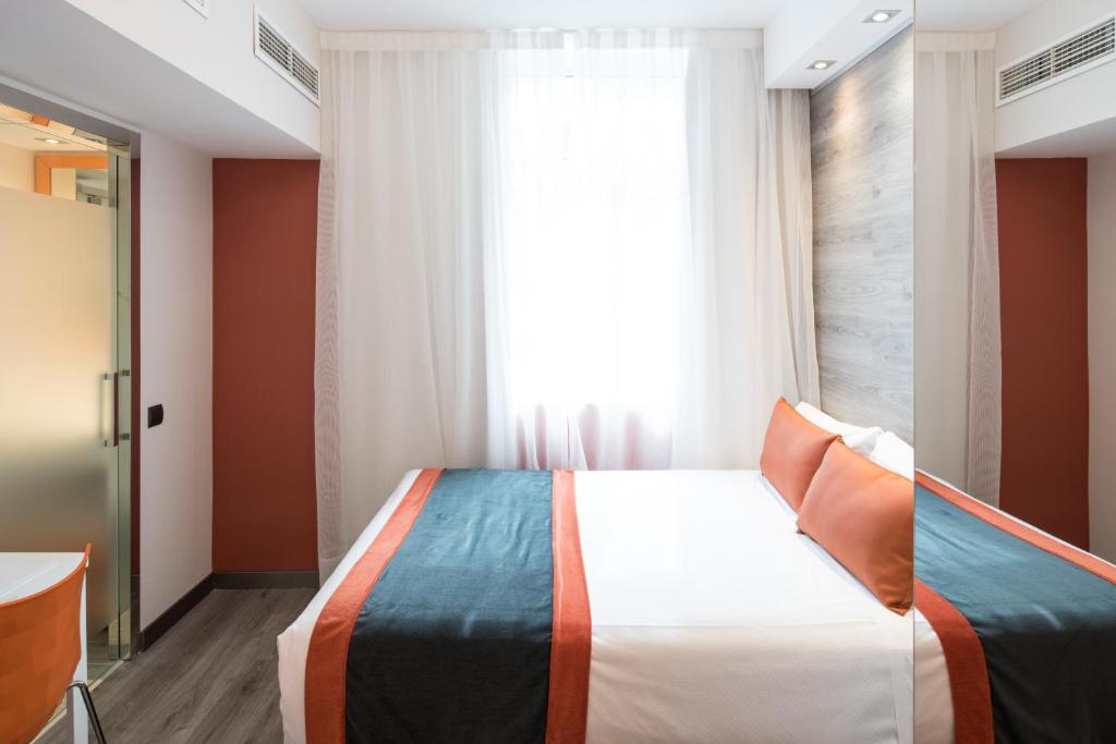 Catalonia Mikado - Resim 31