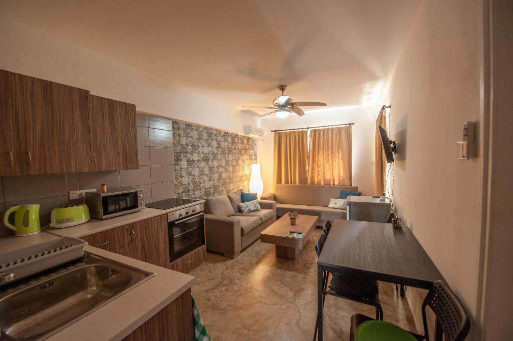Ha.De.Co. Holiday Apts - Квартира с террасой